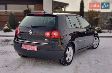 Хетчбек Volkswagen Golf 2008 в Стрию