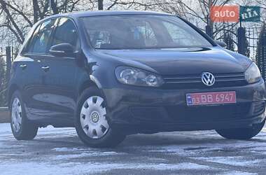 Хетчбек Volkswagen Golf 2010 в Горохові