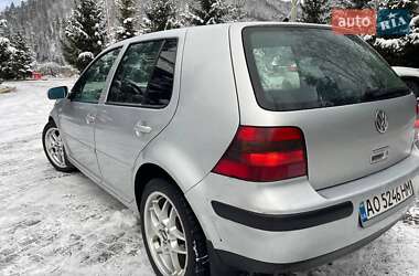 Хетчбек Volkswagen Golf 2000 в Сколе