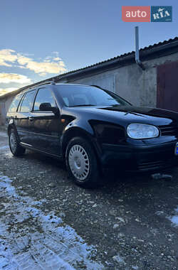 Универсал Volkswagen Golf 1999 в Хотине