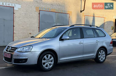 Универсал Volkswagen Golf 2009 в Ровно