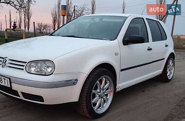 Хетчбек Volkswagen Golf 1999 в Миколаєві