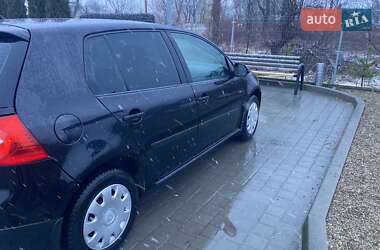 Хэтчбек Volkswagen Golf 2006 в Львове