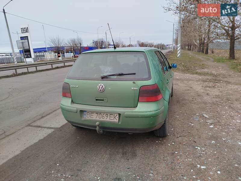 Хетчбек Volkswagen Golf 1999 в Миколаєві