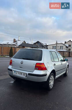 Хетчбек Volkswagen Golf 2002 в Борисполі