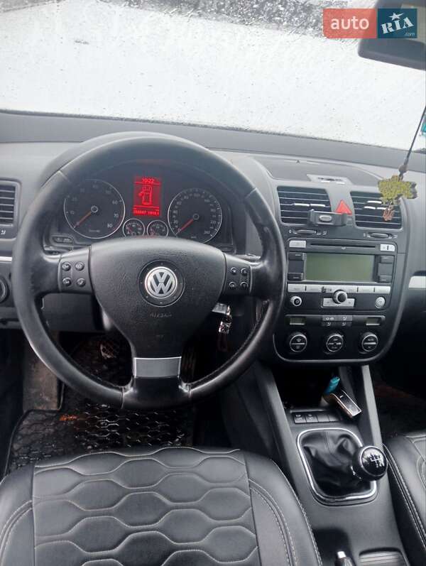 Универсал Volkswagen Golf 2008 в Ковеле