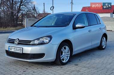 Хетчбек Volkswagen Golf 2009 в Запоріжжі