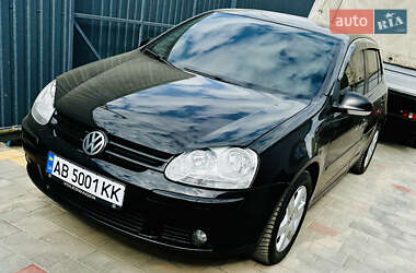 Хетчбек Volkswagen Golf 2006 в Вінниці