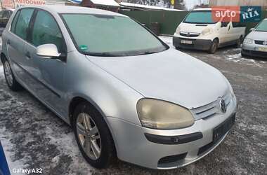 Хетчбек Volkswagen Golf 2004 в Червонограді