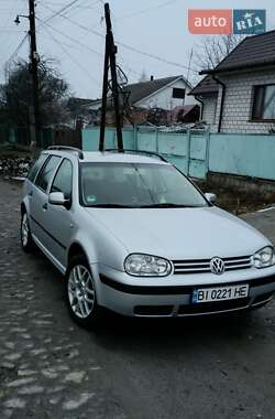 Універсал Volkswagen Golf 2000 в Хмільнику