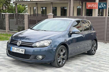 Хетчбек Volkswagen Golf 2010 в Старокостянтинові