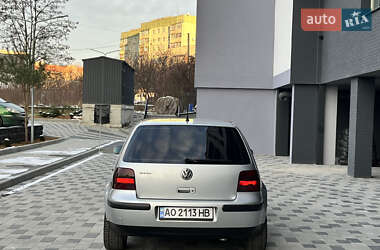 Хетчбек Volkswagen Golf 2002 в Мукачевому