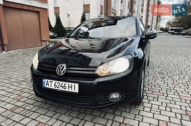 Хетчбек Volkswagen Golf 2010 в Івано-Франківську