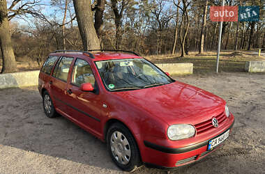 Універсал Volkswagen Golf 2001 в Черкасах