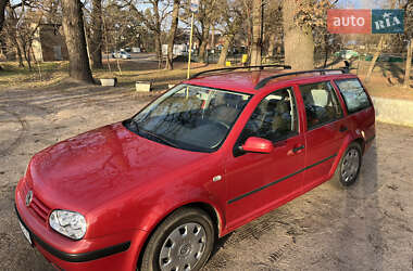 Універсал Volkswagen Golf 2001 в Черкасах