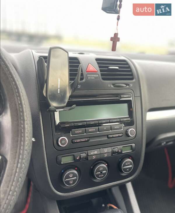 Універсал Volkswagen Golf 2009 в Коростені