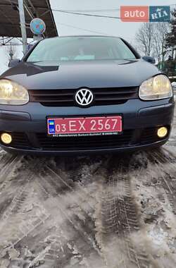 Хетчбек Volkswagen Golf 2009 в Луцьку