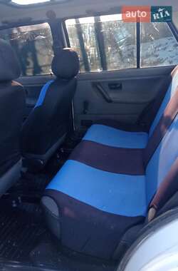Хэтчбек Volkswagen Golf 1988 в 