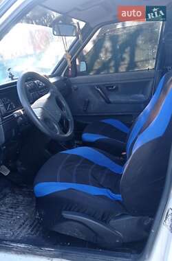 Хэтчбек Volkswagen Golf 1988 в 