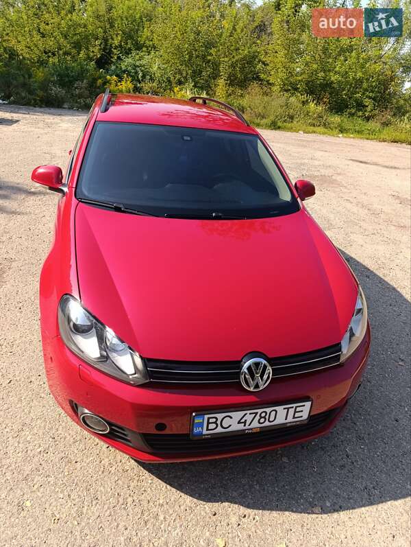 Универсал Volkswagen Golf 2010 в Оброшином