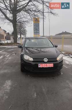 Хетчбек Volkswagen Golf 2009 в Гощі