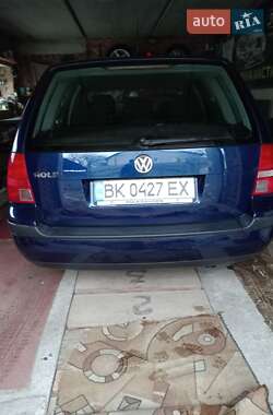 Універсал Volkswagen Golf 2005 в Рівному