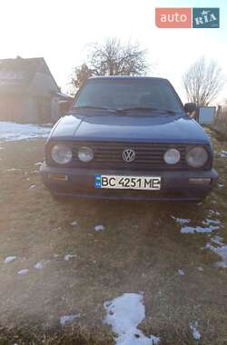 Хетчбек Volkswagen Golf 1985 в Добросині