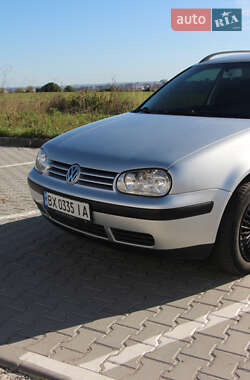 Универсал Volkswagen Golf 2003 в Хмельницком