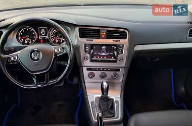 Хэтчбек Volkswagen Golf 2014 в Кременчуге