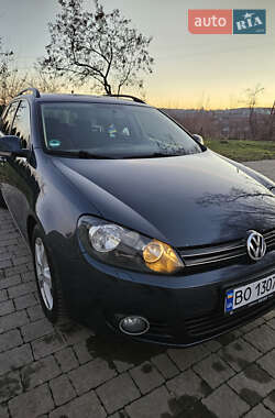 Универсал Volkswagen Golf 2010 в Бучаче