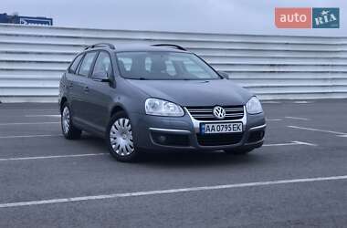 Універсал Volkswagen Golf 2009 в Львові