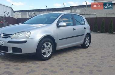 Хетчбек Volkswagen Golf 2005 в Тернополі