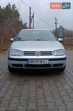 Хетчбек Volkswagen Golf 2000 в Глухові