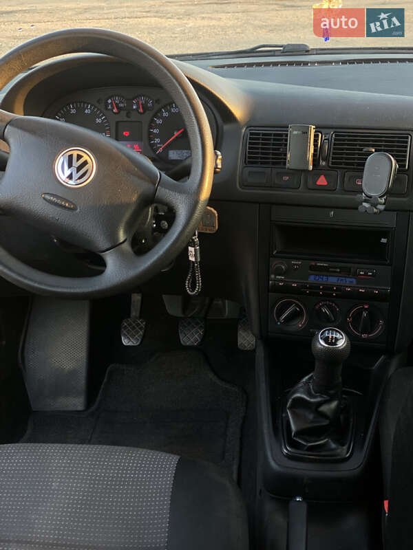 Хэтчбек Volkswagen Golf 2002 в Ивано-Франковске фото 16 Хэтчбек Volkswagen Golf 2002 в Ивано-Франковске