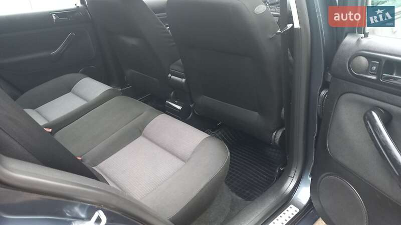 Універсал Volkswagen Golf 2002 в Харкові