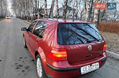 Хетчбек Volkswagen Golf 1998 в Чернівцях