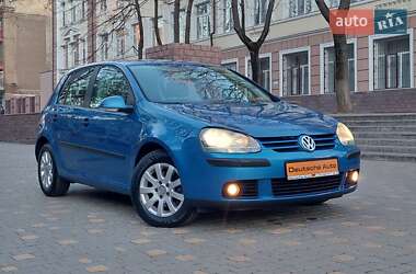 Хетчбек Volkswagen Golf 2004 в Одесі