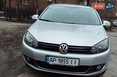 Універсал Volkswagen Golf 2011 в Дніпрі