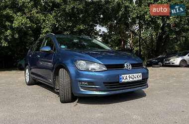 Універсал Volkswagen Golf 2015 в Києві