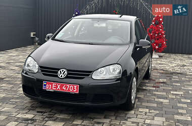 Хетчбек Volkswagen Golf 2005 в Полтаві