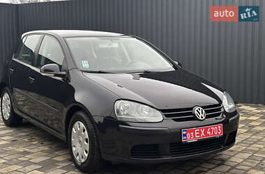 Хетчбек Volkswagen Golf 2005 в Полтаві