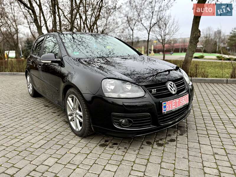 Хэтчбек Volkswagen Golf 2008 в Каменском