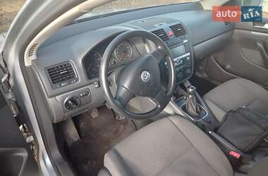 Універсал Volkswagen Golf 2009 в Заліщиках