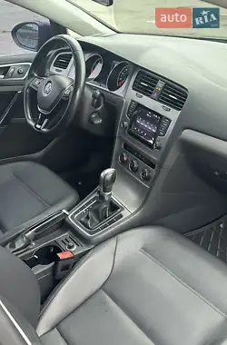 Volkswagen Golf 2014