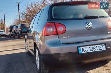 Хетчбек Volkswagen Golf 2007 в Луцьку