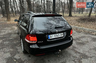 Универсал Volkswagen Golf 2009 в Киеве