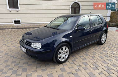 Хетчбек Volkswagen Golf 2003 в Могилів-Подільському