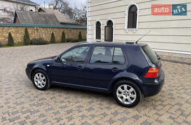 Хетчбек Volkswagen Golf 2003 в Могилів-Подільському