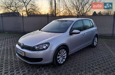 Хетчбек Volkswagen Golf 2009 в Луцьку