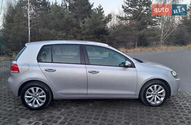 Хетчбек Volkswagen Golf 2009 в Луцьку